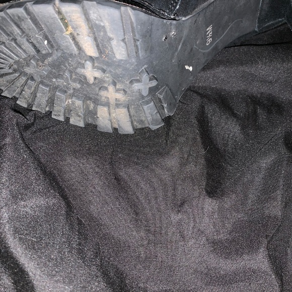 Lace up suede "Rowdy" boots - Picture 2 of 3